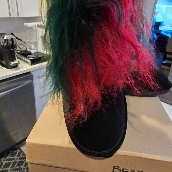 NEW BEARPAW Boo Real Lamb Fur Lined Boots "Rasta" Black / Multi Womens Size 8 - Picture 2 of 13